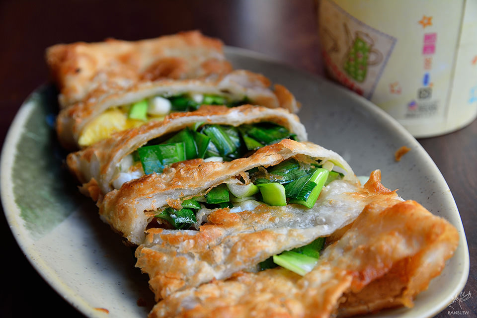 台北延三早餐-津津豆漿店好吃手工韭菜蛋餅-大橋頭站美食 TPI_8490