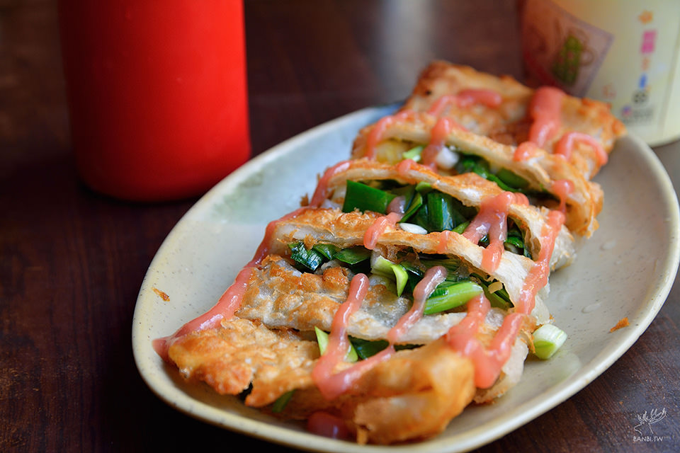 台北延三早餐-津津豆漿店好吃手工韭菜蛋餅-大橋頭站美食 TPI_8491