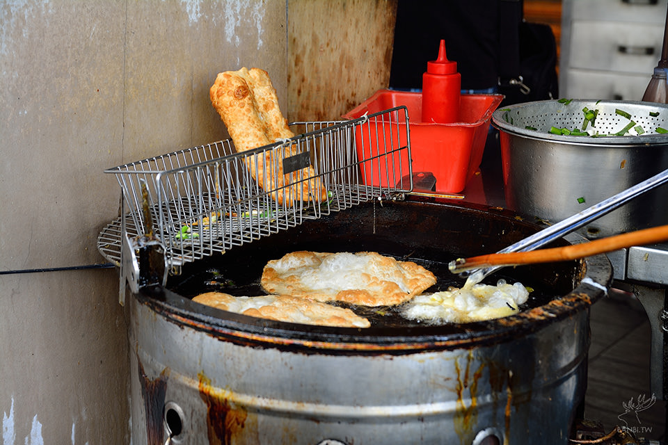 台北延三早餐-津津豆漿店好吃手工韭菜蛋餅-大橋頭站美食 TPI_8479