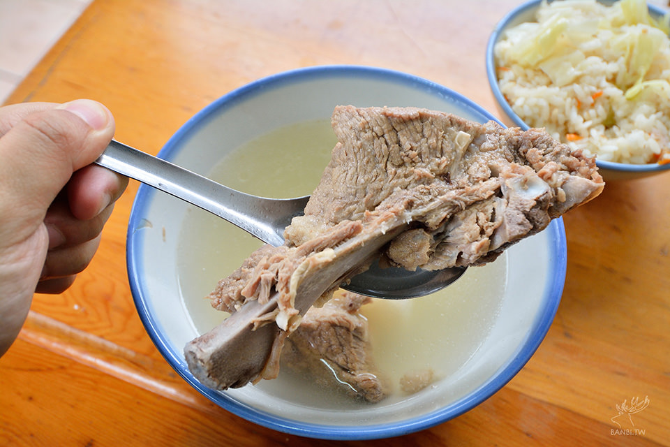 延三夜市美食-原汁排骨湯高麗菜飯 平價古早味-大橋頭站 TAP_9979