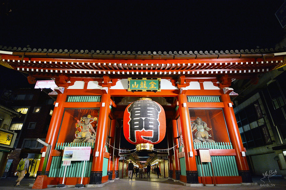 東京夜景 雷門淺草寺避開人潮越晚越美 附周邊散步點心 Banbi 斑比美食旅遊