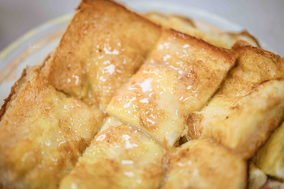 香港美食巡禮：水記、瑞記咖啡、新香園堅記、球哥燉湯、憶食尚煲仔飯，從大排檔、茶餐廳、臘味到湯品