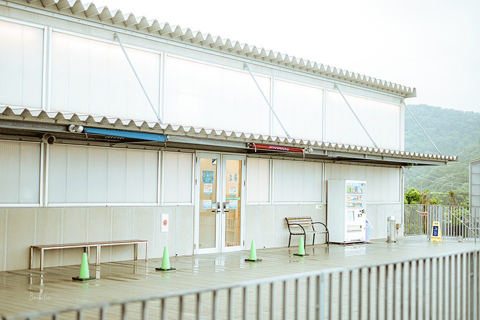 千葉保田小學校設施：美食、餐廳、咖啡店、商店