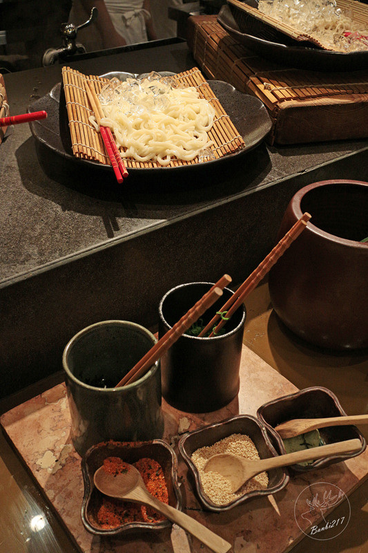 Banbi217 美食旅遊: 台北君悅酒店彩日本料理自助餐吃到飽新菜日式炸豬排,捷運台北101世貿站、市政府站、信義區(邀約)[GRAND HYATT TAIPEI IRODORI Japanese cuisine]