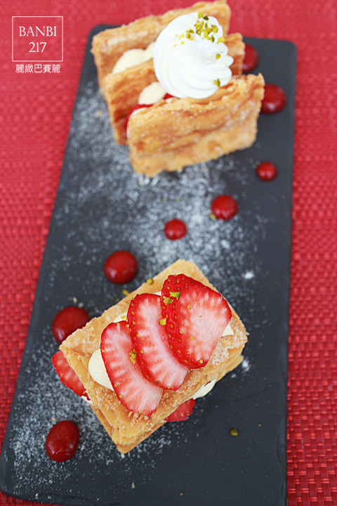 anbi217 美食旅遊: 麗緻巴賽麗 Brasserie Liz 法式甜點草莓千層派,熱酥芙蕾,下午茶,景觀餐廳(台北Sogo復興店)[捷運忠孝復興站][大安區]