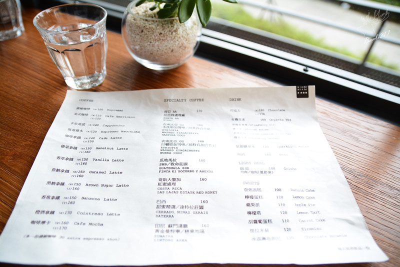 中山站.大同區美食:日子咖啡二店nichi nichi +park,公園美景的不限時咖啡館與下午茶甜點推薦(也靠近捷運台北車站與雙連站) @ Banbi217 美食旅遊 痞客邦 PIXNET DSC_5804-1.jpg