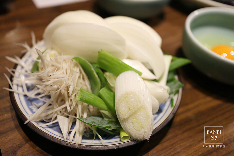 Banbi217 美食旅遊: しゃぶ禪日本料理 澳洲和牛肉壽喜燒,日本酵母豬肉日式涮涮鍋,生魚片(天母大葉高島屋美食,捷運芝山站轉免費接駁車)