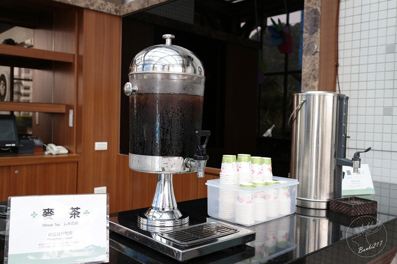 Banbi217 美食旅遊: 礁溪長榮鳳凰酒店(宜蘭溫泉住宿附早餐,免費到番茄果園採番茄)[邀約]