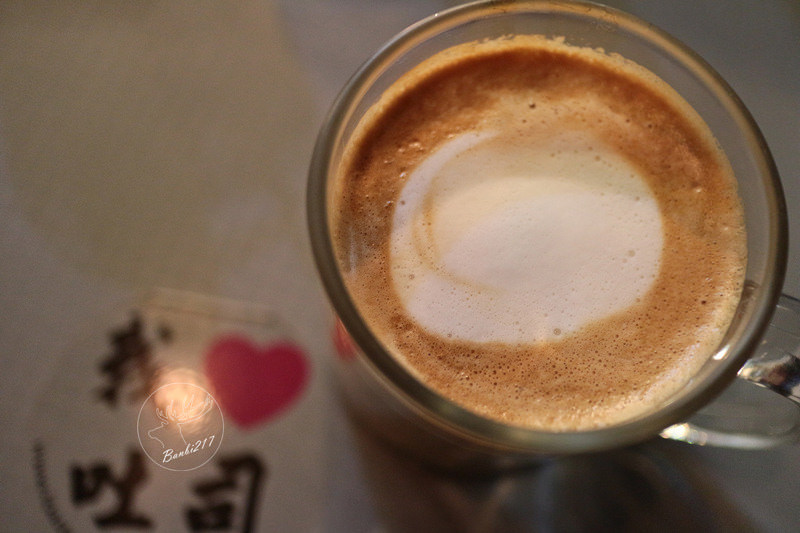 Banbi217 美食旅遊: Toasteria Cafe 3號,帕尼尼三明治餐廳、義大利麵、消夜、酒吧(台北東區,捷運忠孝敦化站)