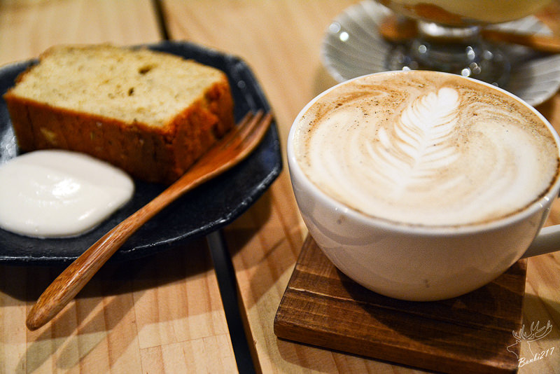 台北大安.東區:Peekaboo Coffee 彼咖舖咖啡,捷運忠孝復興站,下午茶,甜點,手沖單品 @ Banbi217 美食旅遊 痞客邦 PIXNET DSC_5477-1.jpg
