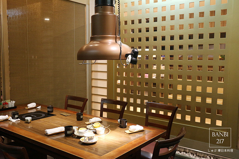 Banbi217 美食旅遊: しゃぶ禪日本料理 澳洲和牛肉壽喜燒,日本酵母豬肉日式涮涮鍋,生魚片(天母大葉高島屋美食,捷運芝山站轉免費接駁車)