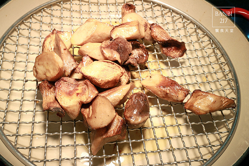 Banbi217 美食旅遊: 饗食天堂 自助餐吃到飽:日式料理,西式料理,中式料理,蛋糕,哈根達斯冰淇淋 (FE21遠東百貨,捷運板橋站)[邀約]