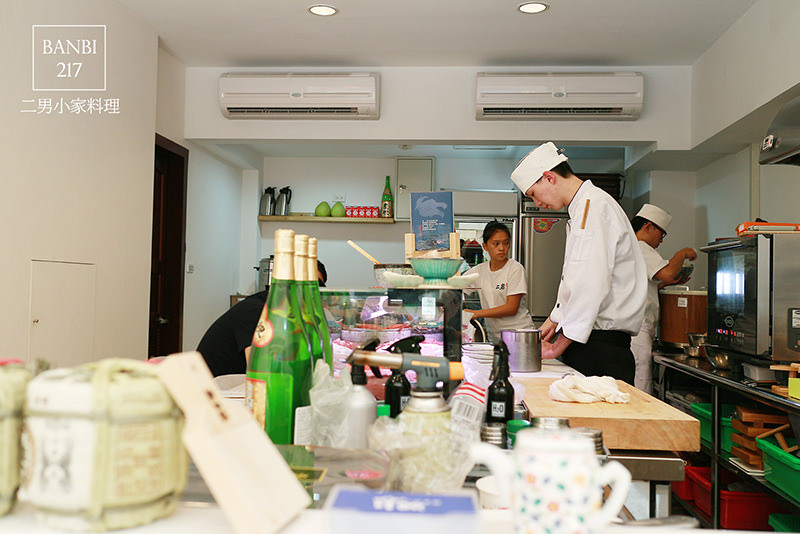 二男小家料理 平價且新鮮好吃的壽司丼飯,軍艦,握壽司,炙燒,生魚片:內有二男菜單價目表(中和環球周邊美食,日本料理)