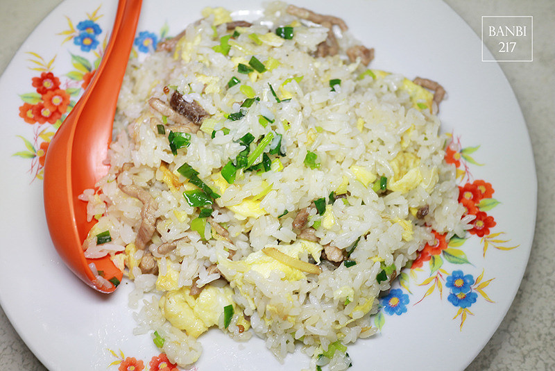 Banbi217 美食旅遊: 網友票選全台美味炒飯之第一二三名的炒飯:鼎泰豐 民生炒飯 小茅屋(台北捷運美食)