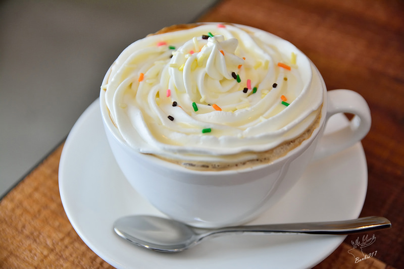 食尚玩家莎莎開的咖啡館Halo Cafe:可以吃到莎莎親手做的蛋糕!台北信義區捷運市政府站不限時美食下午茶 @ Banbi217 美食旅遊 痞客邦 PIXNET DSC_5783.jpg