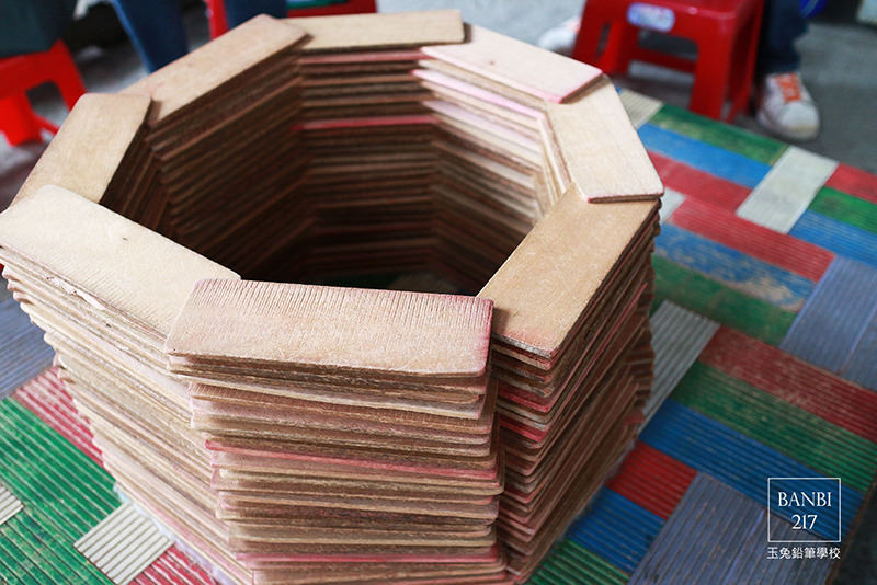 Banbi217 美食旅遊: 玉兔鉛筆學校:宜蘭一日輕旅行 觀光工廠參觀鉛筆製作與鉛筆彩繪DIY(宜蘭玩學院)[邀約]