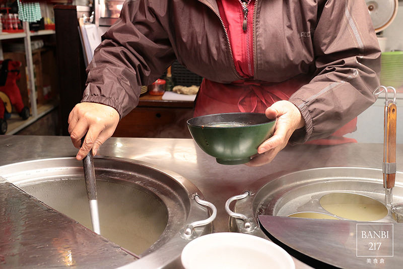 Banbi217 美食旅遊: 美食倉 MEI FOOD HOUSE:有媽媽風味之家的古早味料理 (中和美食,中式小吃)
