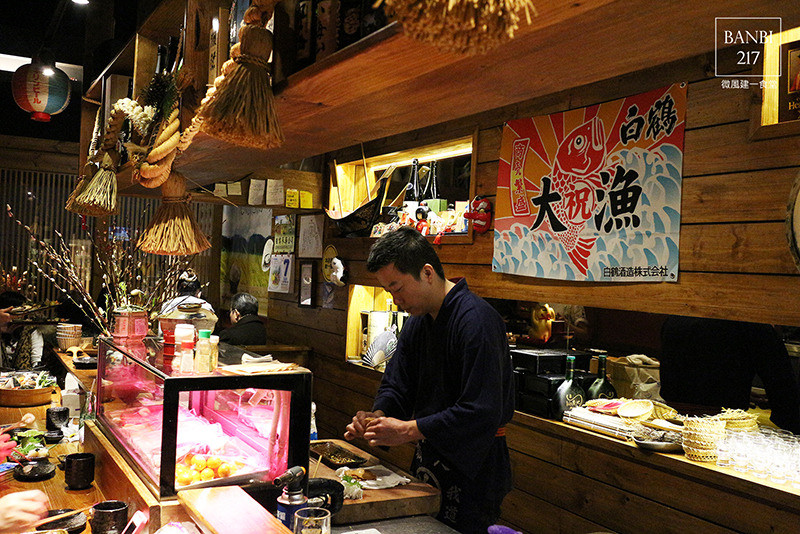 Banbi217 美食旅遊: [台北東區]微風建一食堂:無菜單日式料理、生魚片、握壽司、串燒(邀約)(捷運忠孝復興站)