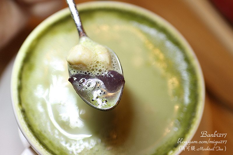 [瑪可緹 Mocktail Tea 春水堂新品牌]秋天新上市茶香料理:茶湯泡飯,抹茶宇治豆奶,茶霜淇淋(捷運松江南京站,台北,長安東路,美食,下午茶,茶館)