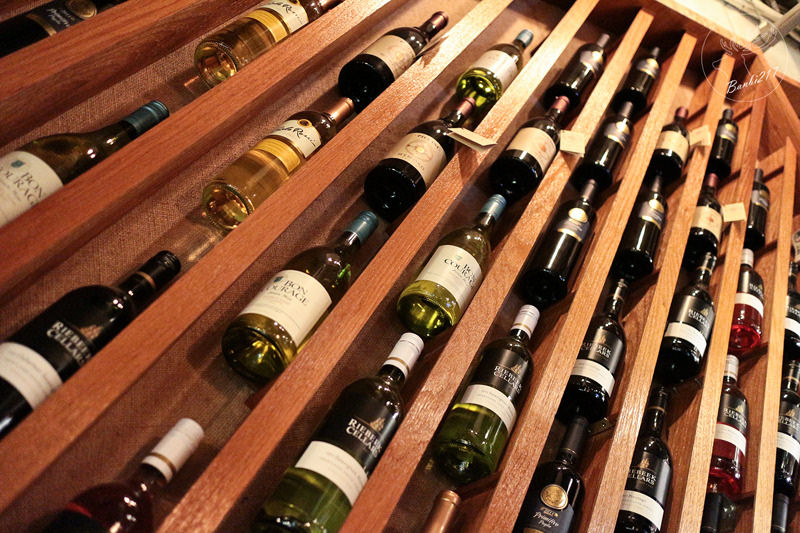 Banbi217 美食旅遊: Toasteria Cafe 3號,帕尼尼三明治餐廳、義大利麵、消夜、酒吧(台北東區,捷運忠孝敦化站)