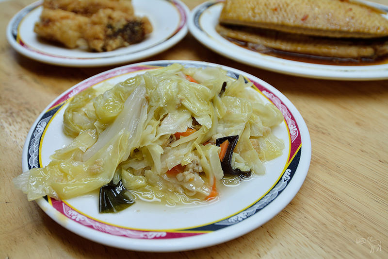 北投排隊宵夜:台南滷三塊五花肉飯,虱目魚肚,魚鬆滷肉飯,捷運石牌站