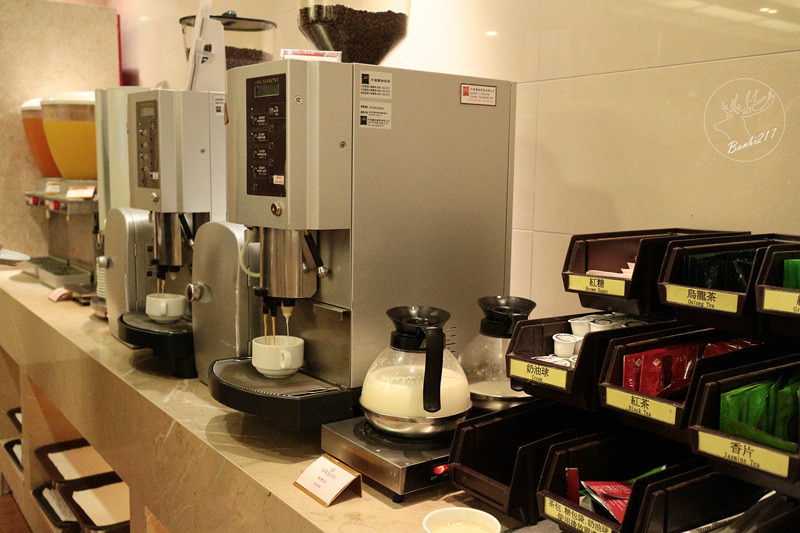 Banbi217 美食旅遊: 礁溪長榮鳳凰酒店(宜蘭溫泉住宿附早餐,免費到番茄果園採番茄)[邀約]