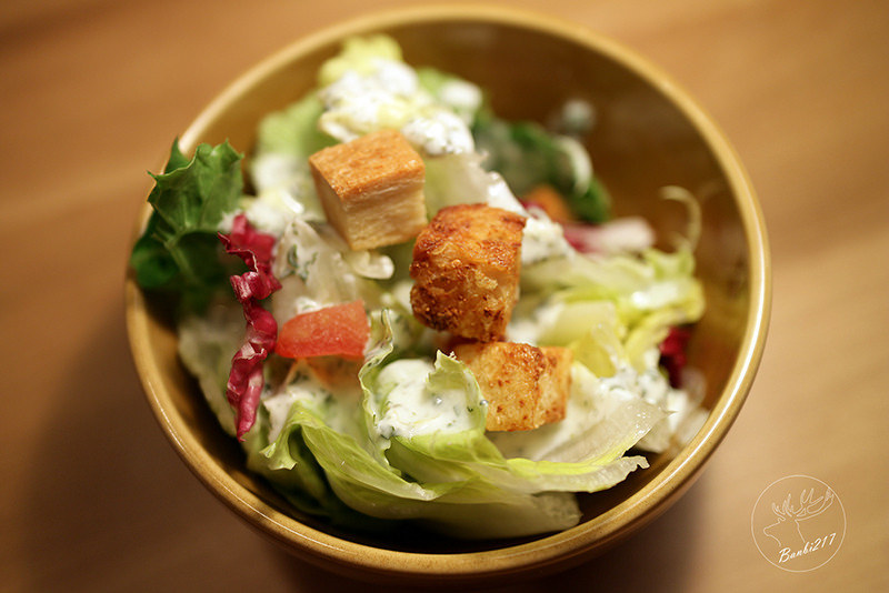 Banbi217 美食旅遊: [台北公館]Pica Pica Café 喜鵲咖啡(Picnic Cafe 野餐咖啡二店)-焦糖肉桂捲(捷運台電大樓站)