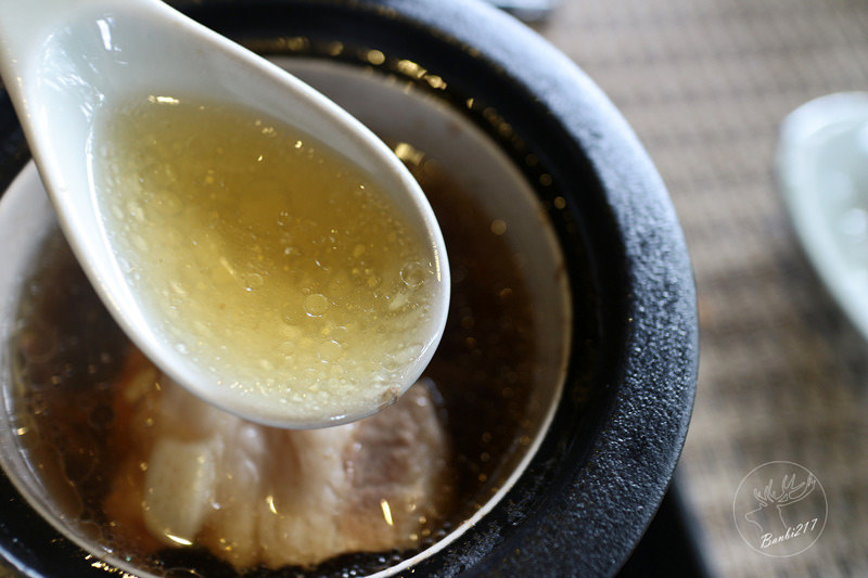 Banbi217 美食旅遊: 北投少帥禪園、漢卿美饌日式景觀餐廳美食、溫泉湯屋、小六茶鋪下午茶(捷運北投站、新北投站)