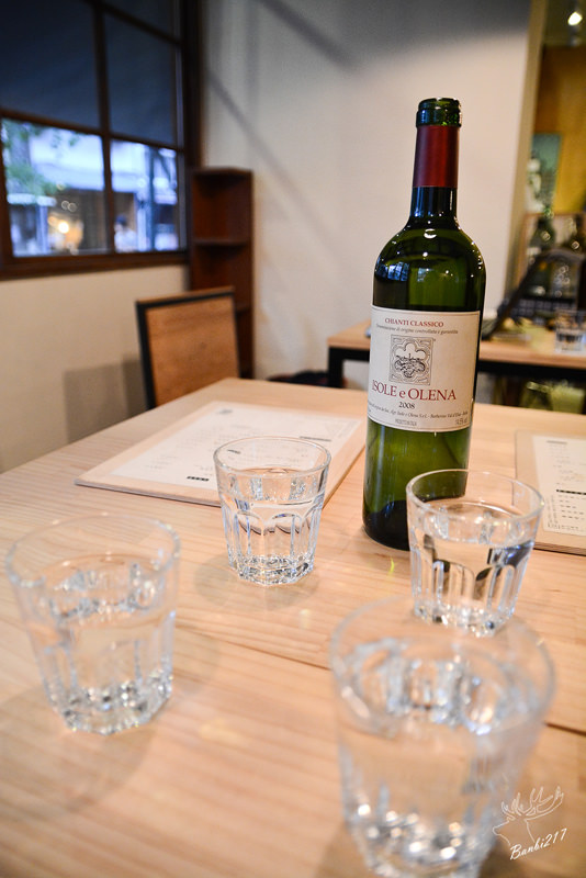 台北大安.東區:Peekaboo Coffee 彼咖舖咖啡,捷運忠孝復興站,下午茶,甜點,手沖單品 @ Banbi217 美食旅遊 痞客邦 PIXNET DSC_5453-1.jpg