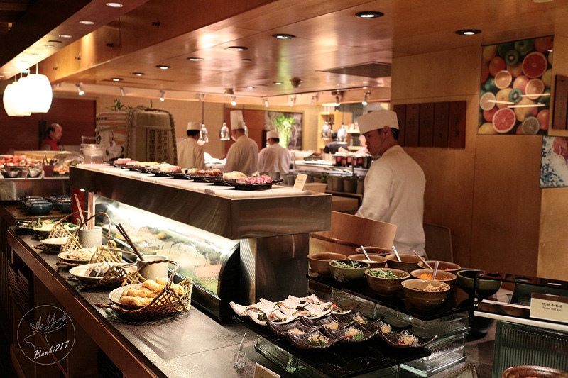 Banbi217 美食旅遊: 台北君悅酒店彩日本料理自助餐吃到飽新菜日式炸豬排,捷運台北101世貿站、市政府站、信義區(邀約)[GRAND HYATT TAIPEI IRODORI Japanese cuisine]