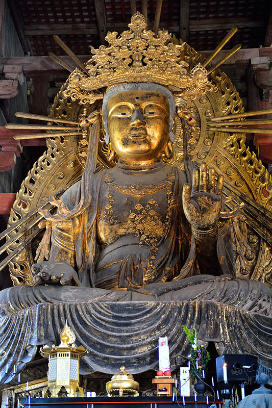 東大寺:有鹿圍繞的世界遺產,奈良一日遊景點交通,奈良公園與商店街