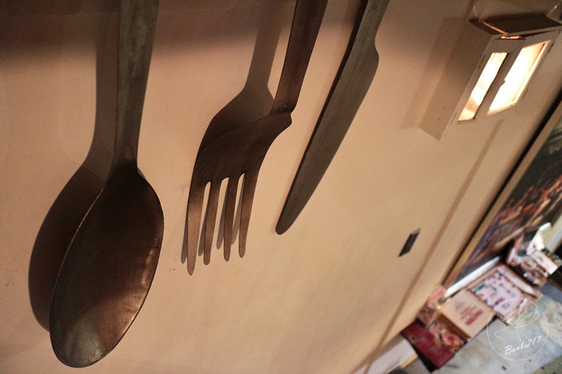 Banbi217 美食旅遊: Toasteria Cafe 3號,帕尼尼三明治餐廳、義大利麵、消夜、酒吧(台北東區,捷運忠孝敦化站)