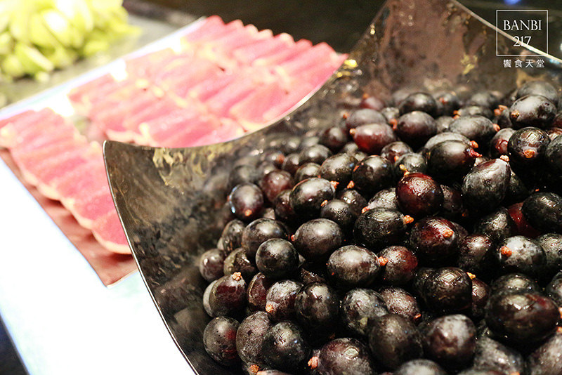 Banbi217 美食旅遊: 饗食天堂 自助餐吃到飽:日式料理,西式料理,中式料理,蛋糕,哈根達斯冰淇淋 (FE21遠東百貨,捷運板橋站)[邀約]