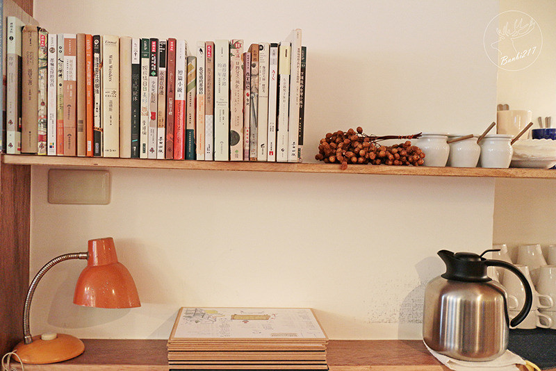 Banbi217 美食旅遊: [台北公館]Pica Pica Café 喜鵲咖啡(Picnic Cafe 野餐咖啡二店)-焦糖肉桂捲(捷運台電大樓站)