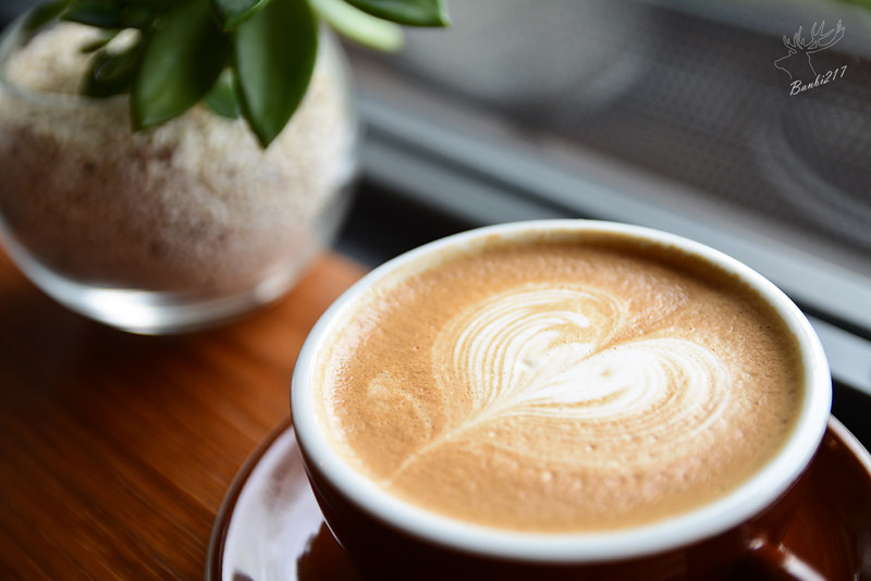 中山站.大同區美食:日子咖啡二店nichi nichi +park,公園美景的不限時咖啡館與下午茶甜點推薦(也靠近捷運台北車站與雙連站) @ Banbi217 美食旅遊 痞客邦 PIXNET DSC_5823-1.jpg