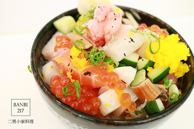 二男小家料理 平價且新鮮好吃的壽司丼飯,軍艦,握壽司,炙燒,生魚片:內有二男菜單價目表(中和環球周邊美食,日本料理)