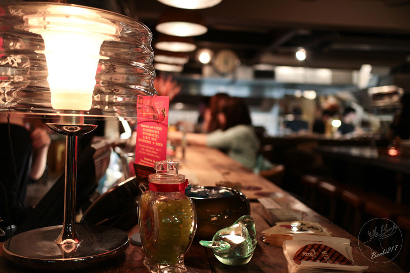 Banbi217 美食旅遊: Toasteria Cafe 3號,帕尼尼三明治餐廳、義大利麵、消夜、酒吧(台北東區,捷運忠孝敦化站)