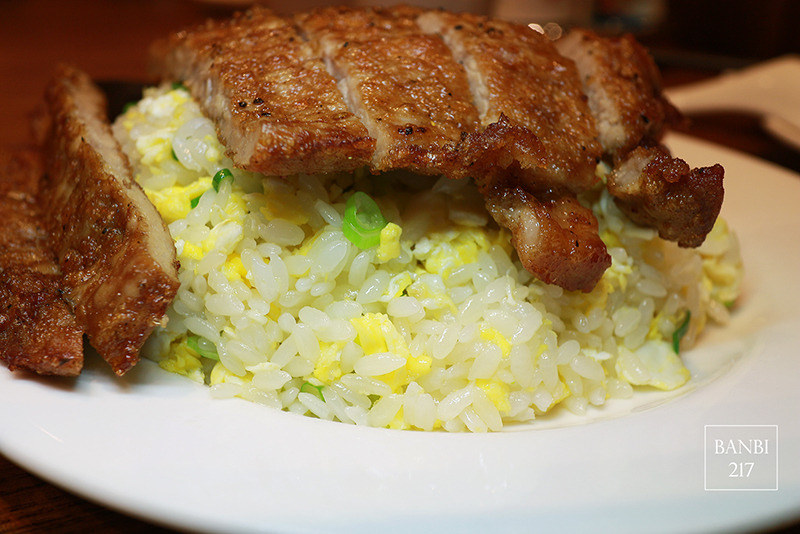 Banbi217 美食旅遊: 網友票選全台美味炒飯之第一二三名的炒飯:鼎泰豐 民生炒飯 小茅屋(台北捷運美食)
